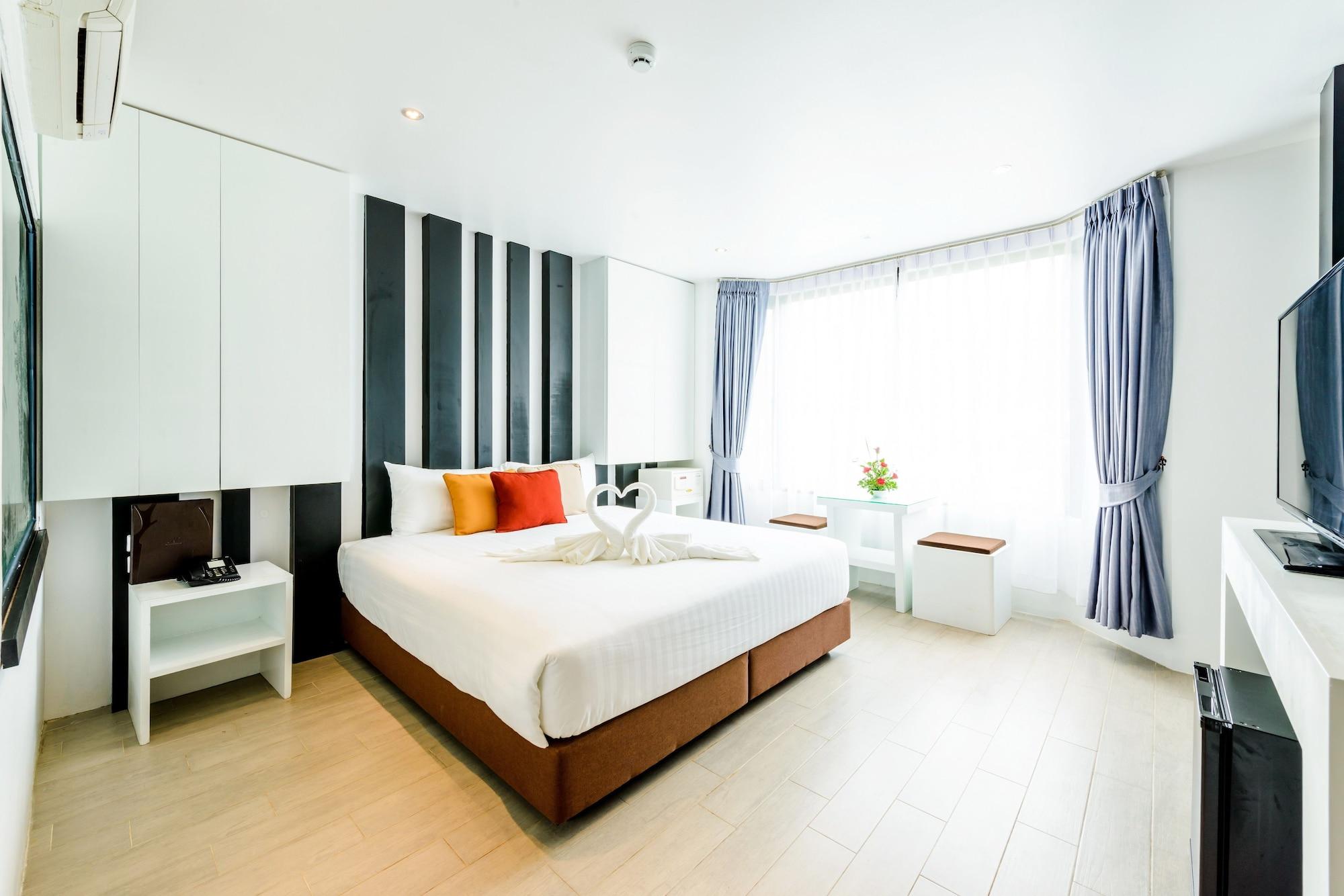 Raha Grand Hotel Patong Eksteriør bilde