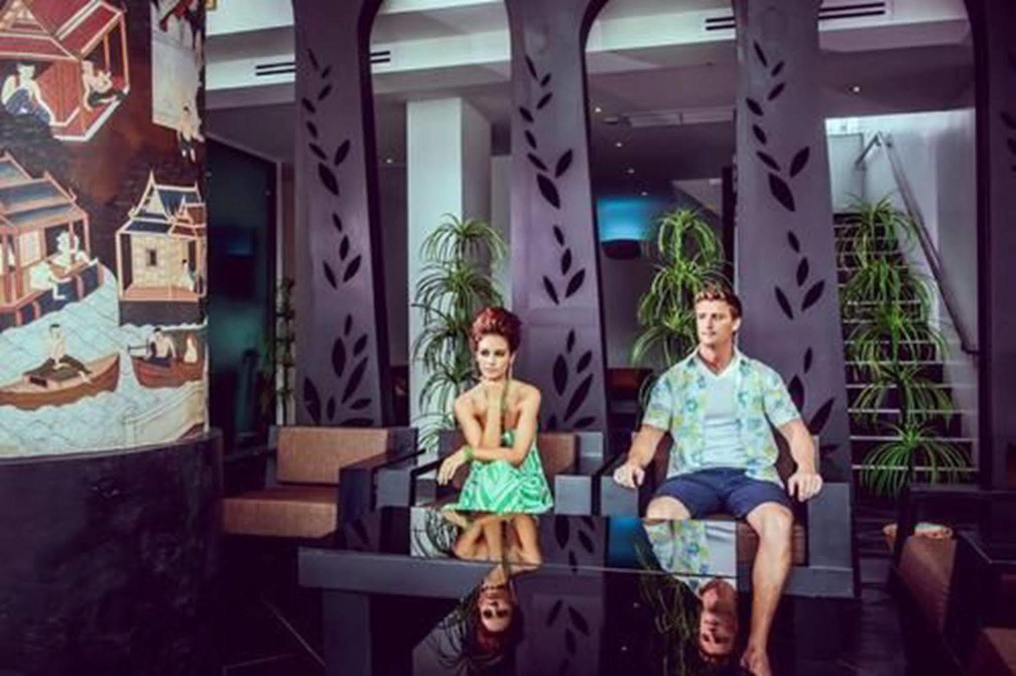 Raha Grand Hotel Patong Eksteriør bilde